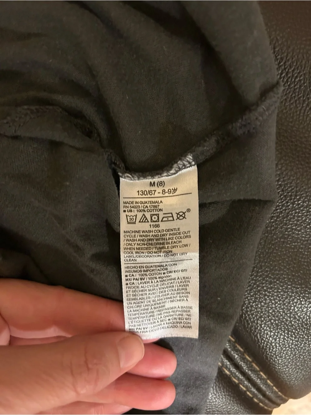 Old Navy Graphic T-Shirt. Boys‎ 8.